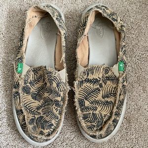 Palm tree Sanuks